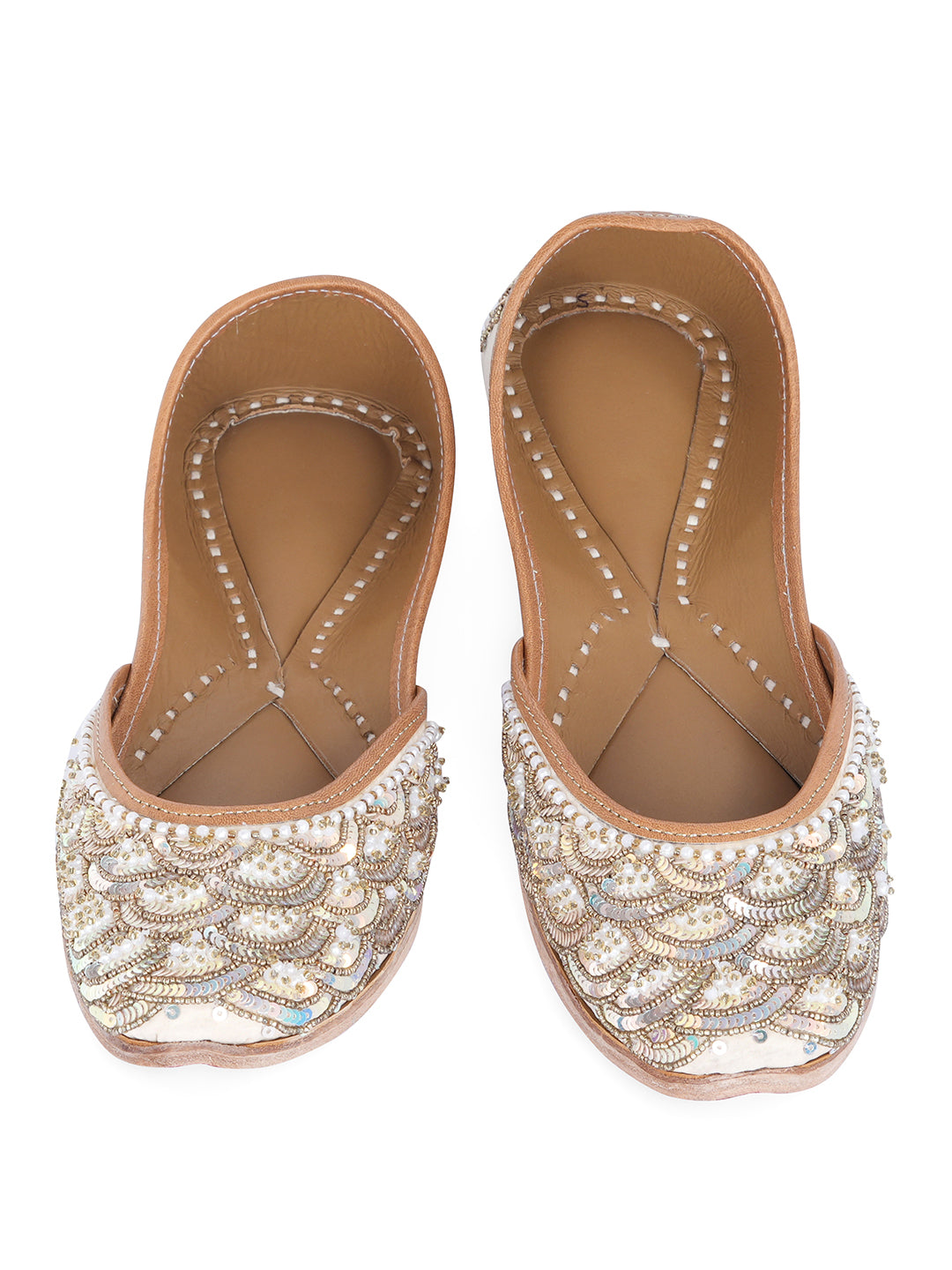 NR By Nidhi Rathi Women Embroidered Mojaris Flats