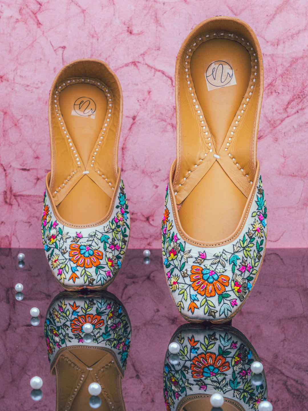 NR By Nidhi Rathi Women White Hand Embroidered Leather Ethnic Mojaris Flats